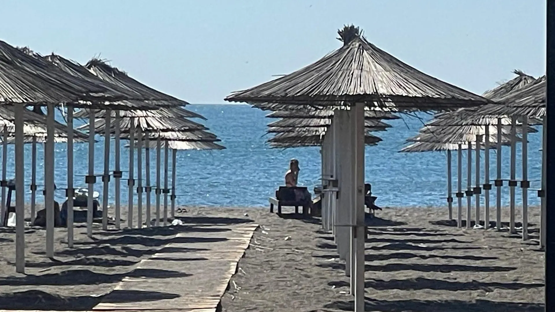 Gasthuis H And H Guesthouse Velipojë