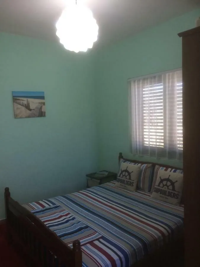 Guest house H And H Guesthouse Velipoje